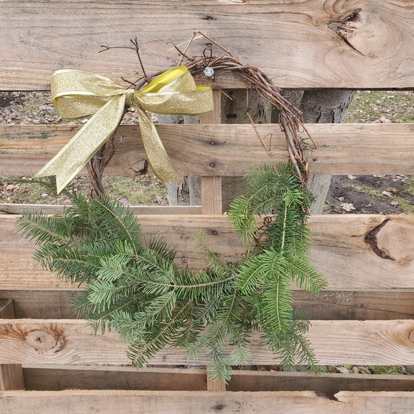 Other - Gold Bow and Fresh Pine Holiday Wreath